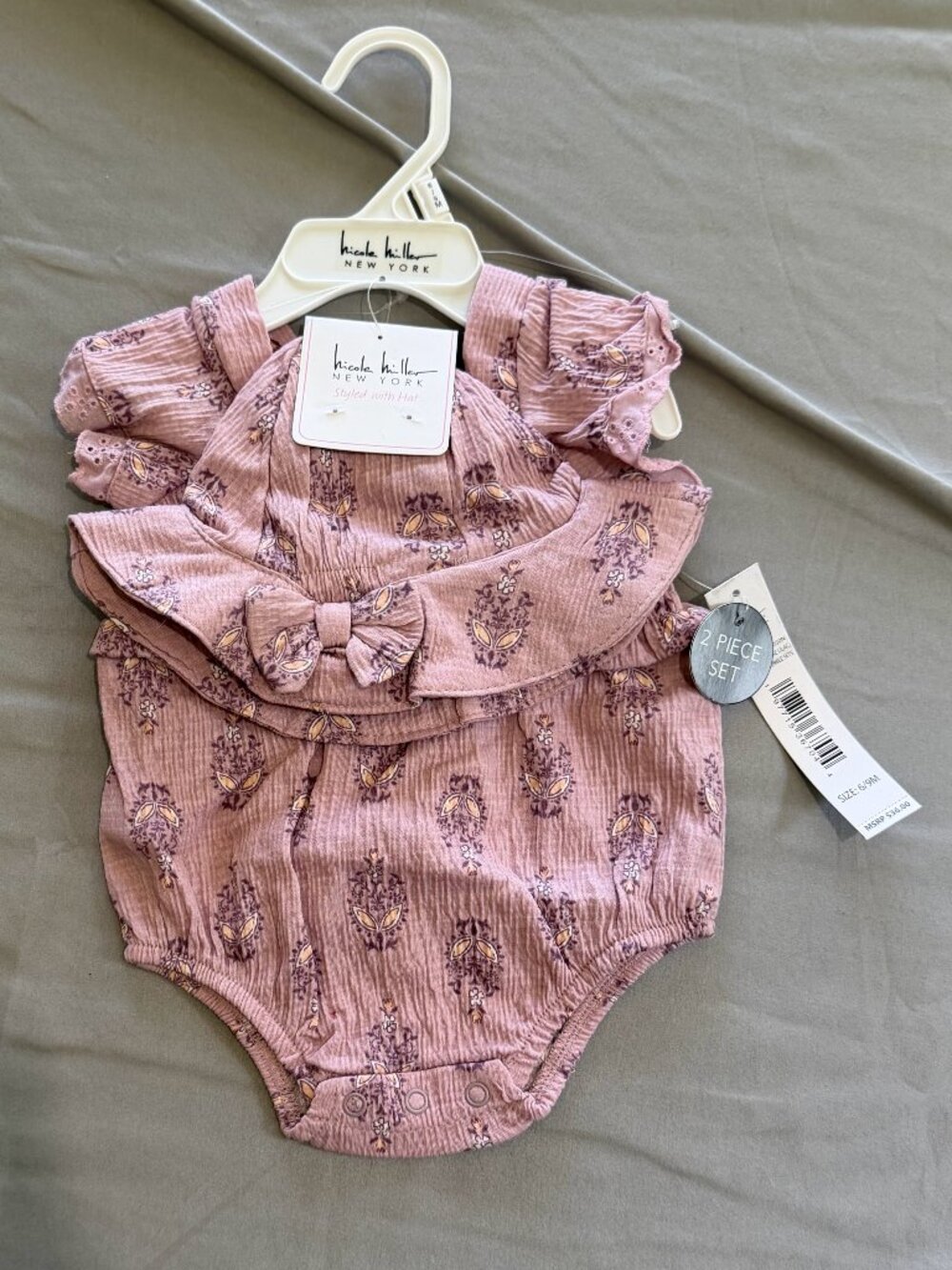 Nicole Miller NY Girls Outfit With Hat 6-9 Months Floral Purple New with Tags